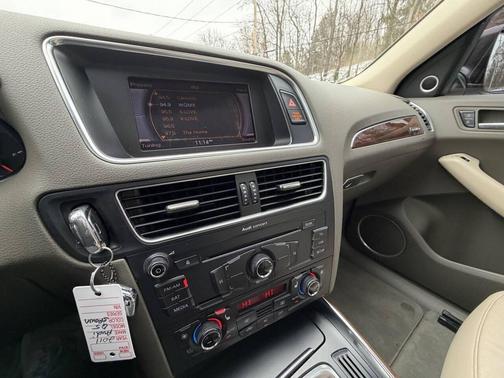 2011 Audi Q5 Premium Plus