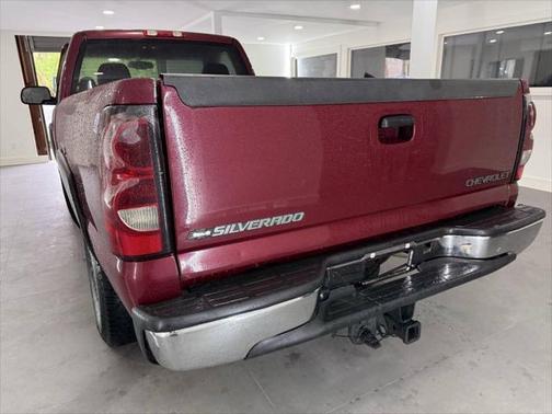2004 Chevrolet Silverado 1500 LS