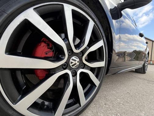 2012 Volkswagen GTI Autobahn