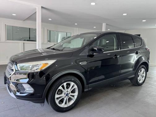 Shadow Black 2017 Ford Escape SE