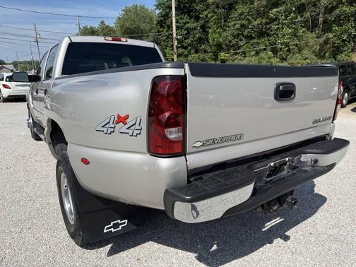 2005 Chevrolet Silverado 3500 LT Crew Cab