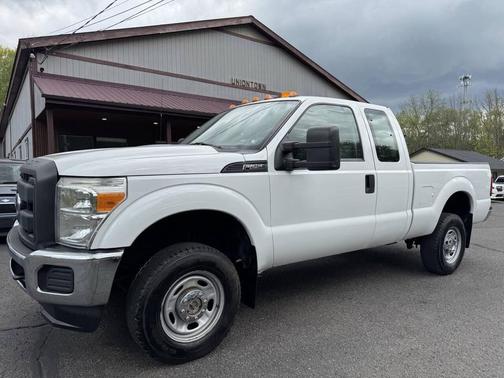 Oxford White 2014 Ford F-250 XLT