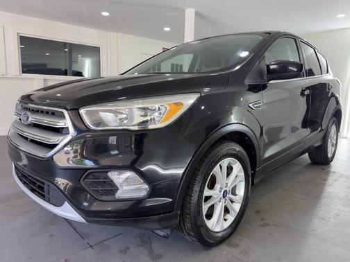 Charcoal 2017 Ford Escape SE