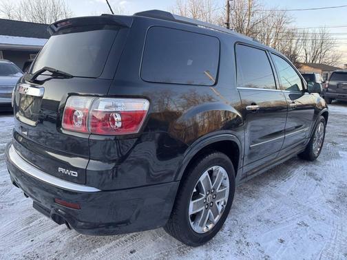 2011 GMC Acadia Denali