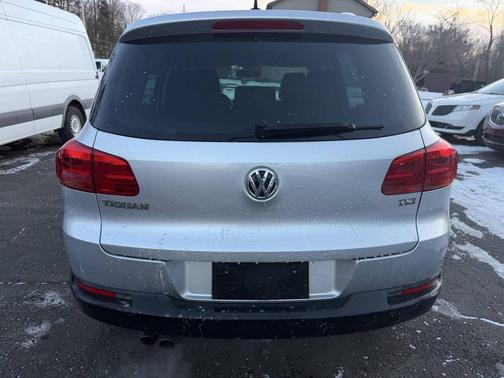 2017 Volkswagen Tiguan 2.0T Wolfsburg Edition