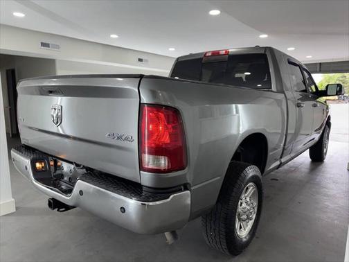 2010 Dodge Ram 2500 SLT Mega Cab