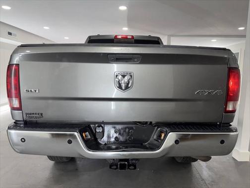2010 Dodge Ram 2500 SLT Mega Cab