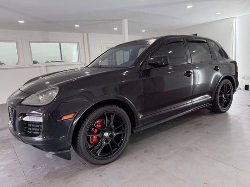 2009 Porsche Cayenne GTS