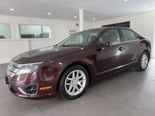 Burgundy 2012 Ford Fusion SEL