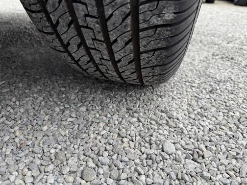 2007 Nissan Pathfinder SE Off-road