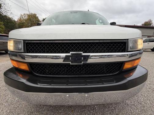 2019 Chevrolet Express 3500 LT
