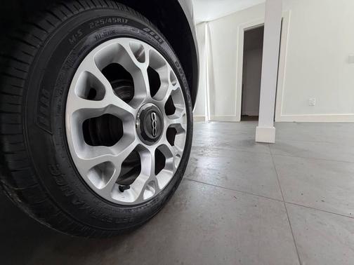 Verde Bosco Perla (Forest Green) 2014 FIAT 500L Trekking