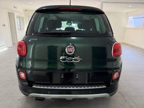 Verde Bosco Perla (Forest Green) 2014 FIAT 500L Trekking