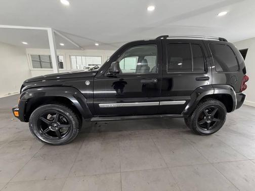 Black Clearcoat 2007 Jeep Liberty Limited