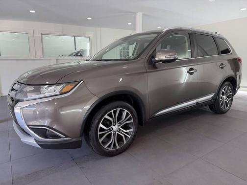 Quartz Brown Metallic 2018 Mitsubishi Outlander SEL S-AWC