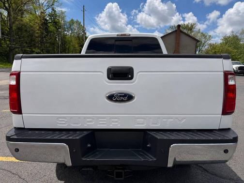 Oxford White 2015 Ford F-250 XLT