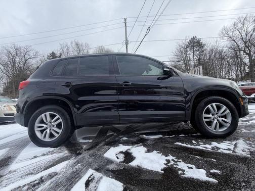 2017 Volkswagen Tiguan 2.0T S