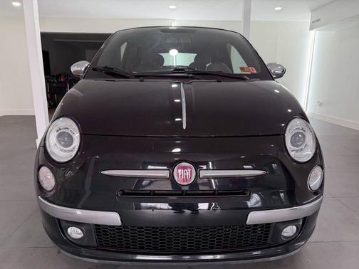 2012 FIAT 500 Lounge