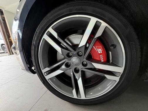 2018 Audi A4 2.0T Premium Plus