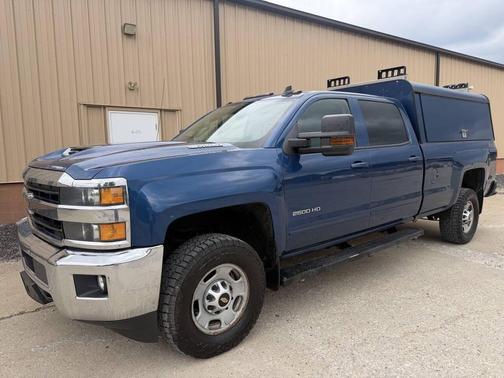 Deep Ocean Blue Metallic 2018 Chevrolet Silverado 2500 LT