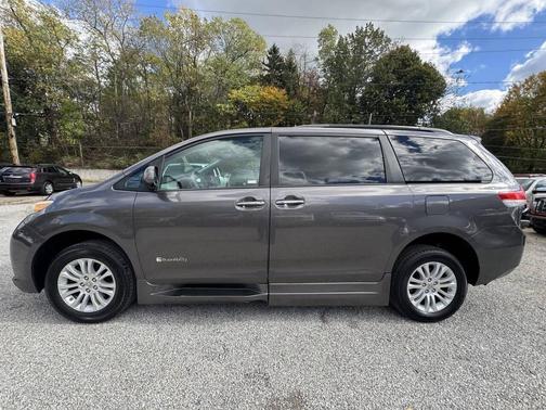2013 Toyota Sienna Limited