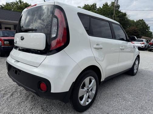 2019 Kia Soul Base
