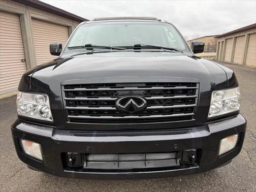 2010 INFINITI QX56 Base