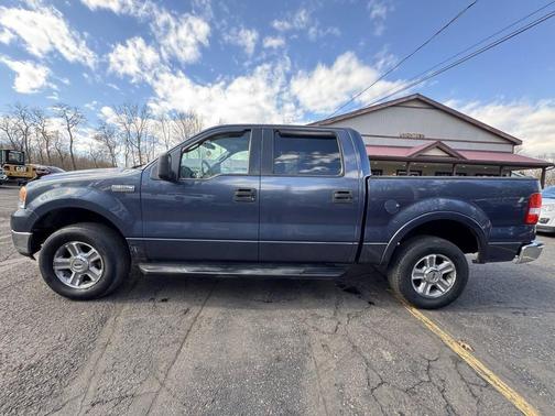 2005 Ford F-150 XLT SuperCrew