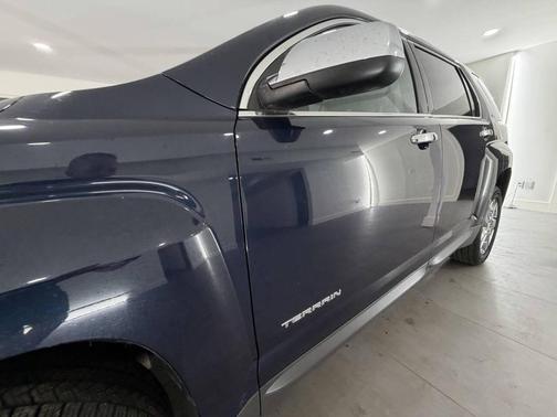 Blue 2015 GMC Terrain SL