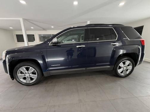 Blue 2015 GMC Terrain SL