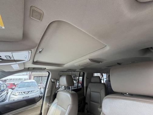 2016 GMC Yukon XL SLT