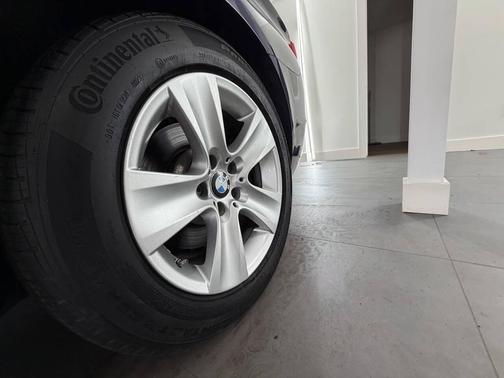 Blue 2013 BMW 528 xDrive