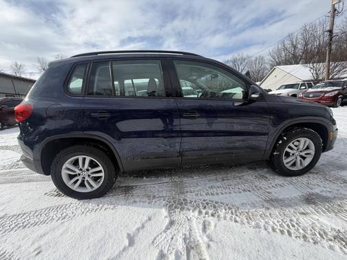 2016 Volkswagen Tiguan 2.0T SE 4MOTION