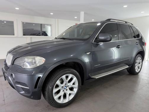 Deep Sea Blue Metallic 2013 BMW X5 xDrive 35i Sport Activity
