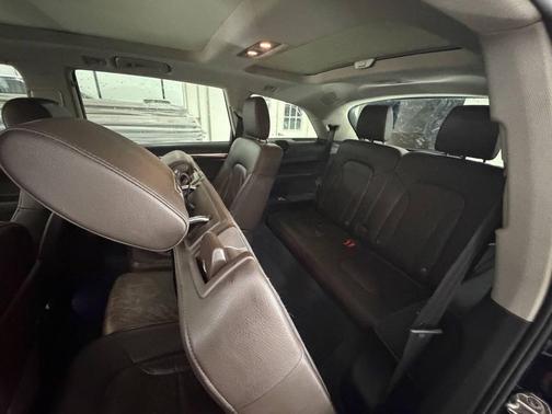Blue 2015 Audi Q7 3.0T Premium Plus