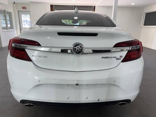 White 2015 Buick Regal Turbo Premium I