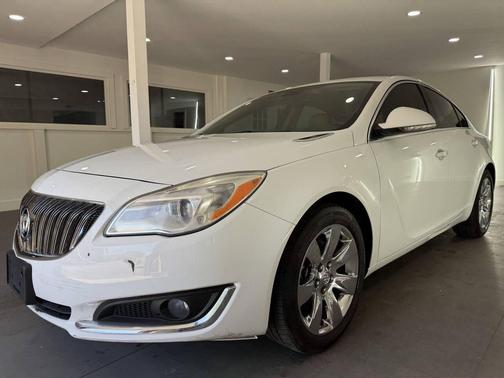 White 2015 Buick Regal Turbo Premium I