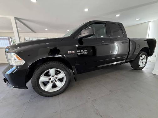 Black 2013 RAM 1500 Tradesman/Express