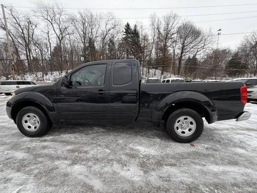 2016 Nissan Frontier S