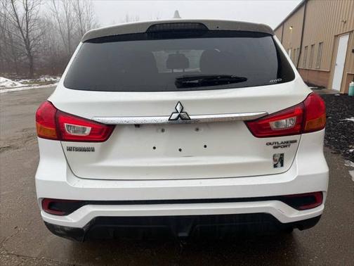 2018 Mitsubishi Outlander Sport 2.0 LE