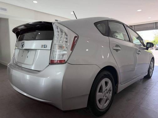 Classic Silver Metallic 2010 Toyota Prius II