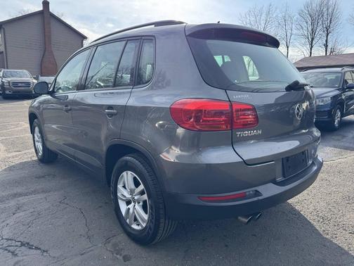 2016 Volkswagen Tiguan 2.0T SE 4MOTION
