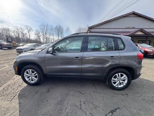 2016 Volkswagen Tiguan 2.0T SE 4MOTION