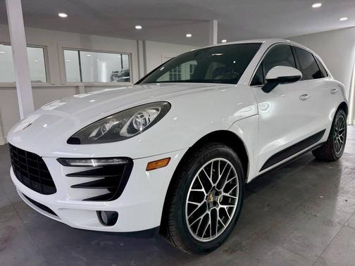 2017 Porsche Macan S