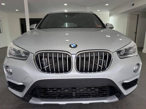 Glacier Silver Metallic 2016 BMW X1 xDrive 28i