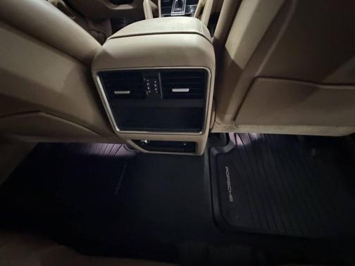 2021 Porsche Cayenne Cayenne