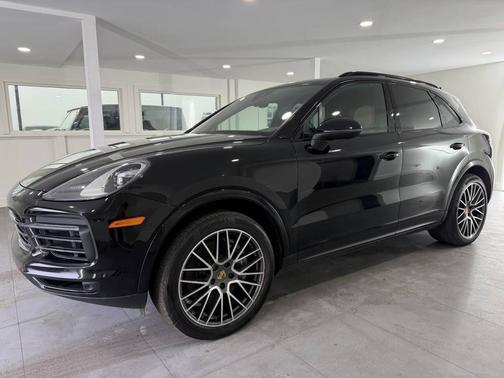 2021 Porsche Cayenne Cayenne