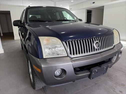 2005 Mercury Mountaineer Luxury