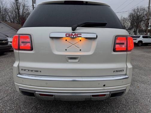 2014 GMC Acadia Denali