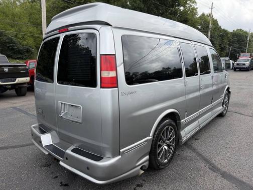 Silver Ice Metallic 2014 Chevrolet Express 1500 Upfitter